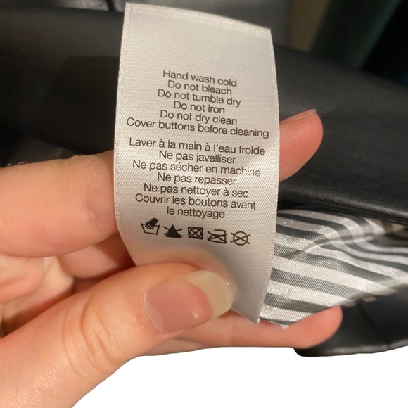 Veronica Beard Hollis Faux Leather Single Button 3/4 Ruched Sleeve Dickey Blazer - Picture 6 of 6